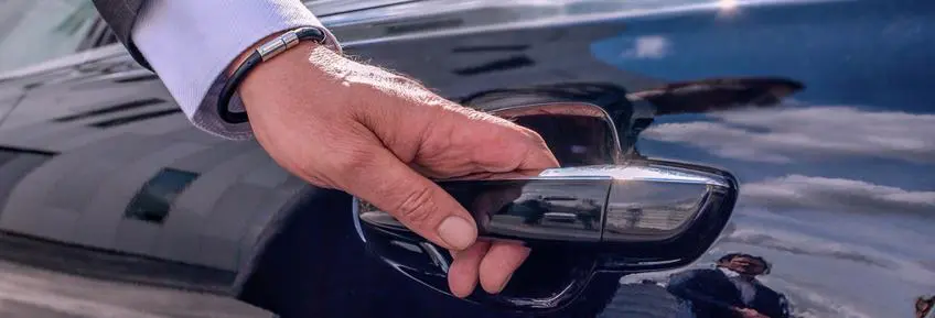 portière Ouverture d'une portière de voiture