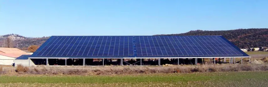Hangar photovoltaïque